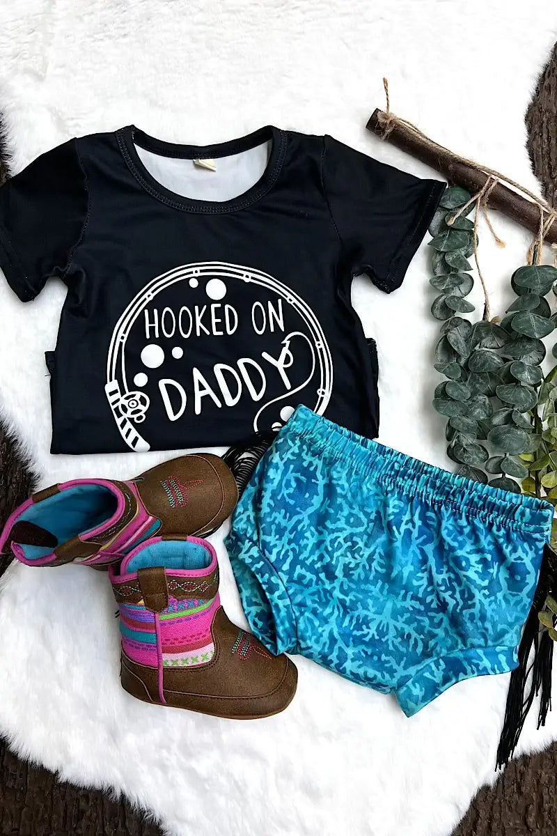 HOOKED ON DADDY" BLACK TEE W/ BABY BLOOMERS