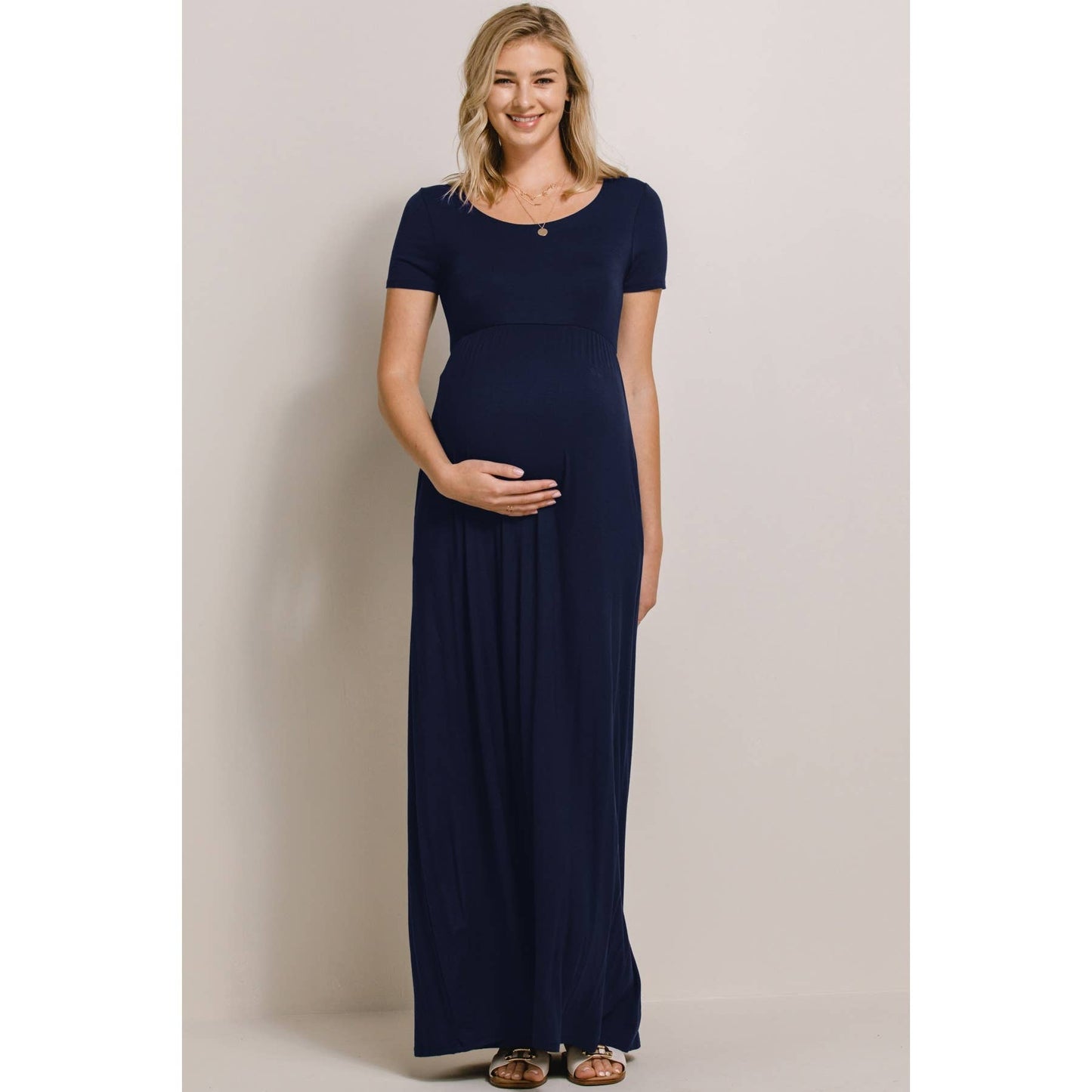 Round Neck Short Sleeve Maternity Knit Maxi Dress