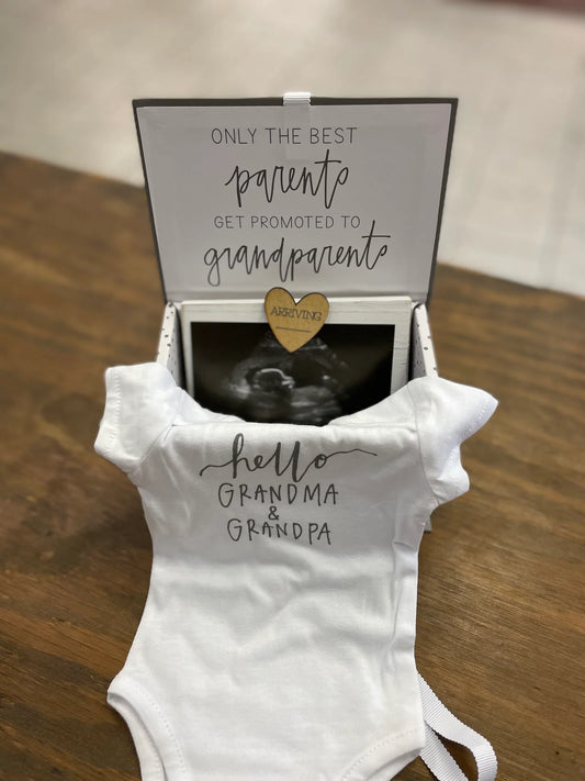 Pregnancy Announcement Surprise Box